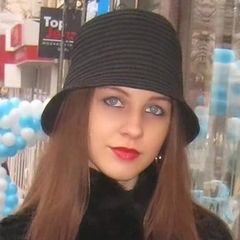 Anna كوفال, Advertiser