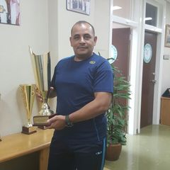 محمد كشك, معلم تربية رياضية - مدرب كاراتيه