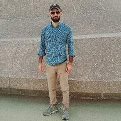 zeeshan sadaqat