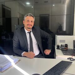 محمد صالح, senior Finance Manager 