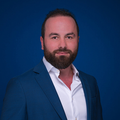 Ronny Bittar, Sales Manager