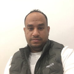 محمد عيسي, محاسب مبيعات