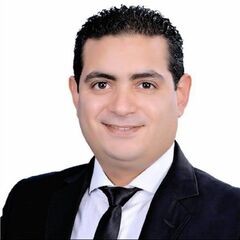 حسين جلال, مدير موارد بشرية