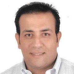 أحمد الهامي, assistant Mall manager