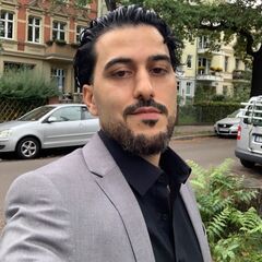 Azad Khanalizadeh, Senior IT Specialist