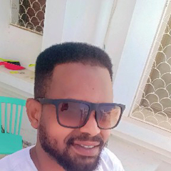 هاشم ابوعبيدة 