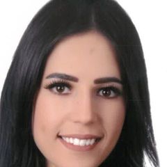 Aya Al sharif, finance analyst