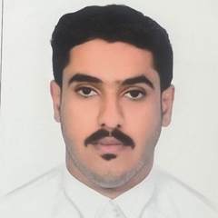 رياض  ناصر, موضف استقبال
