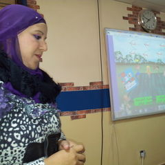 أميرة عجاج, معلمة  رياضيات ومعلمة تنمية المهارات