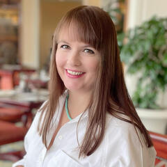 Tersia فلانغان, Assistant Director of Dietetics