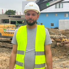 Malek Madi, site supervisor