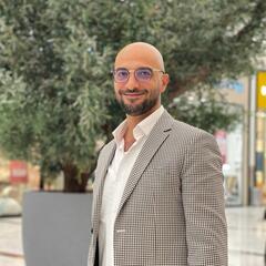 Hashem Tawalbeh, Food And Beverage Manager