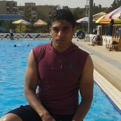 Othman Elsawi, dive master