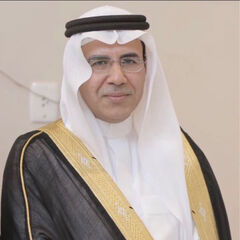 عبد الهادي الحسن, مدير تنفيذي