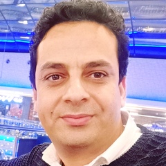 أحمد كمال, restaurant operations manager