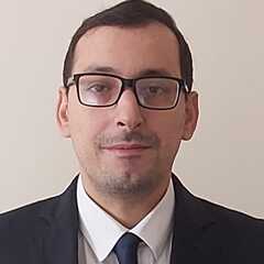 مصطفى بوخريص, lecturer in chemical engineering
