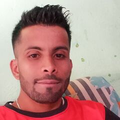 Mohammed  Moiz, waiter