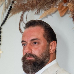 joseph Haddad, restaurant manager