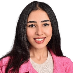 Omnia  Mohamed , social media coordinator