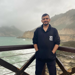 داود السيابي