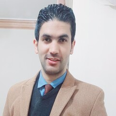 محمد محمد فرج  هلال, محامي ومستشار قانوني