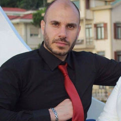 Eymen Akbayır, Graphic Designer