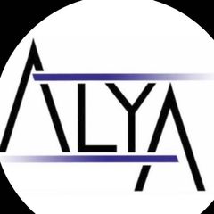 Alya Alfraidi, tax associate