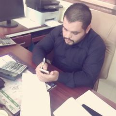 Ahmad Salman, محاسب عام للشركة ومصمم اعلانات ومسؤول الموظفين