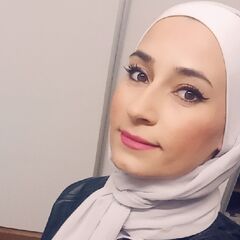 Tamara Dabaghwah, receptionist