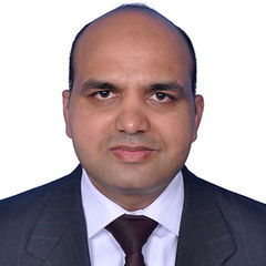 Zahid Farooq, Taxation and Accounting Director