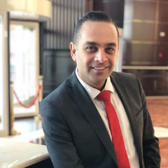جورج Ghantous, Guest Relations Executive