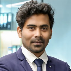 ماني Kandan, Senior Accountant