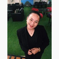 Jenica Mykee Pascubillo, customer service assistant