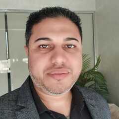 Mohamed Ahmed Hassan, مدير استثمار 