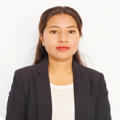 ميلينا Tamang, Receptionist