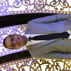 Mohamed Rageb, Accountant