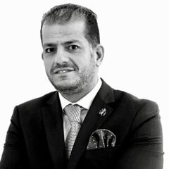 هشام  الهاشمي, Founder