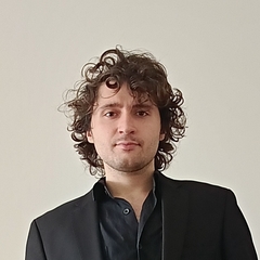 Yigit Kavraz, English Teacher