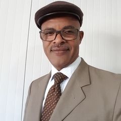 Kamal Eldin Bakhit Elamin Mohammad Elamin, Business Manager