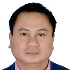 Ronaldo  Magat, Projects Manager
