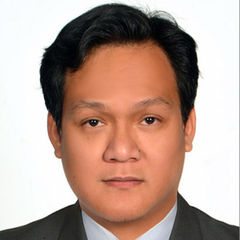 Rowell Caparas, store manager