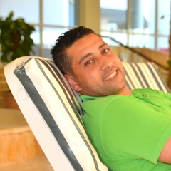 محمود شهاب, مدير مطعم