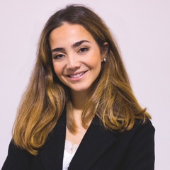 Stéphanie El Abiad, Operations and Contracts officer