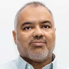 Warren Haslam, Business Manager