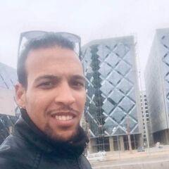 Mohamed Karar, سائق رافعة شوكية