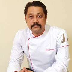 Praveen  Gopalakrishnan, HEAD CHEF