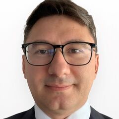 Bogdan Maranu, Associate Business Director 