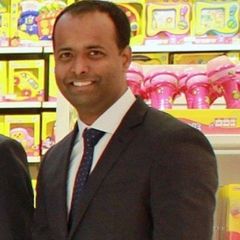 Amit دومال, Category Manager
