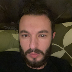 Mustafa Ossman, driver taxi