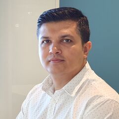 Zanfer Abdul Ahad, IT Manager - Technology & Operations